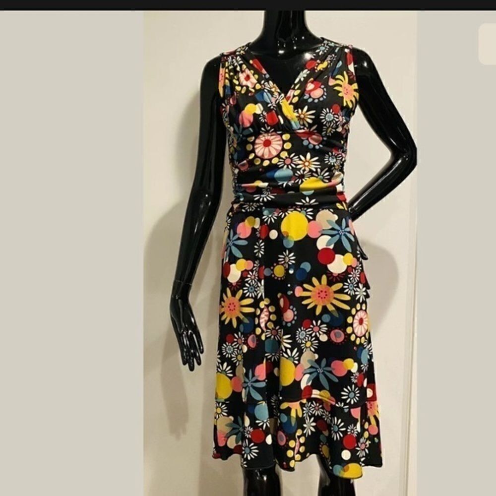 Cynthia Steffe Flowers & Circles Peplum Hem Dress